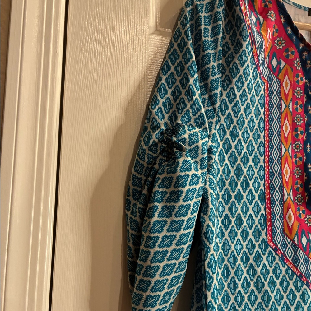 Vibrant Blue and Red Patterned Tunic Top - Picture 3 of 8